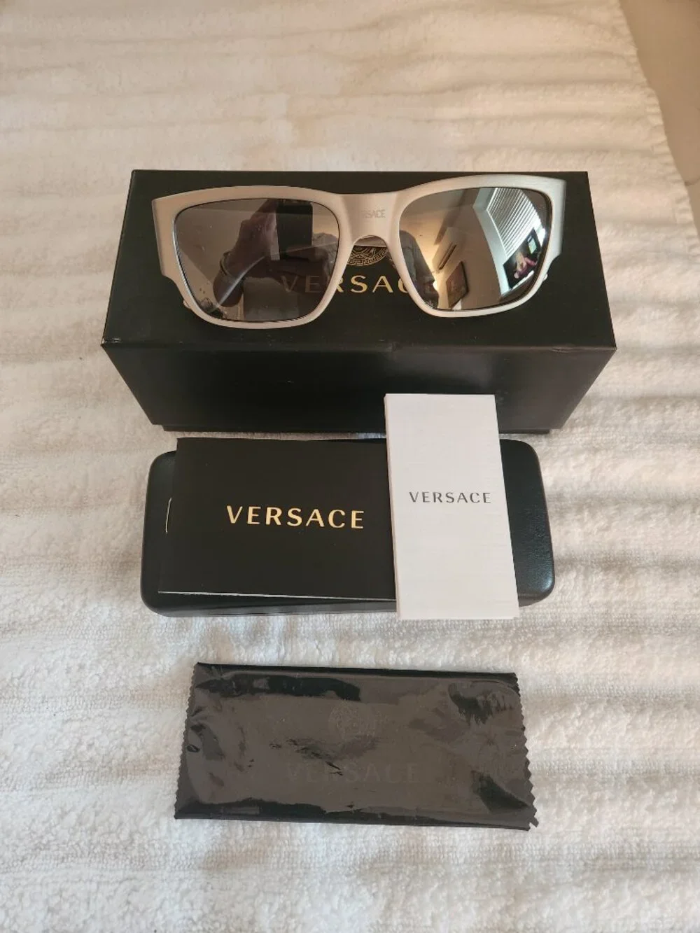 Versace VE2262 Matte Silver Medusa Sunglasses Full Box Set